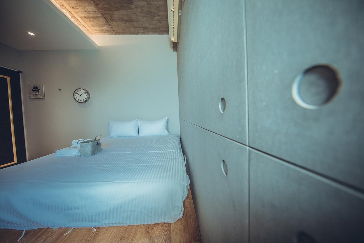 Pier 2 Apartment Kaohsiung Luaran gambar